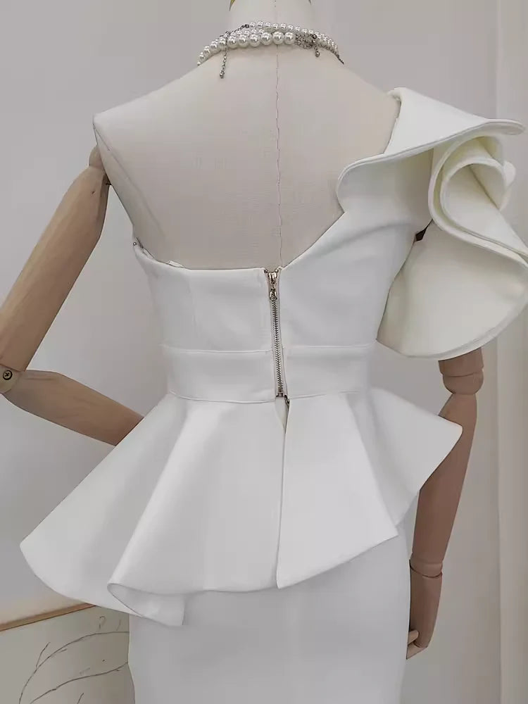 Chic Sheath One Shoulder Satin Vacation Dress White Women Dresses simple gentle atmospheric and unique desi Bring summer colors to enhance whiteness