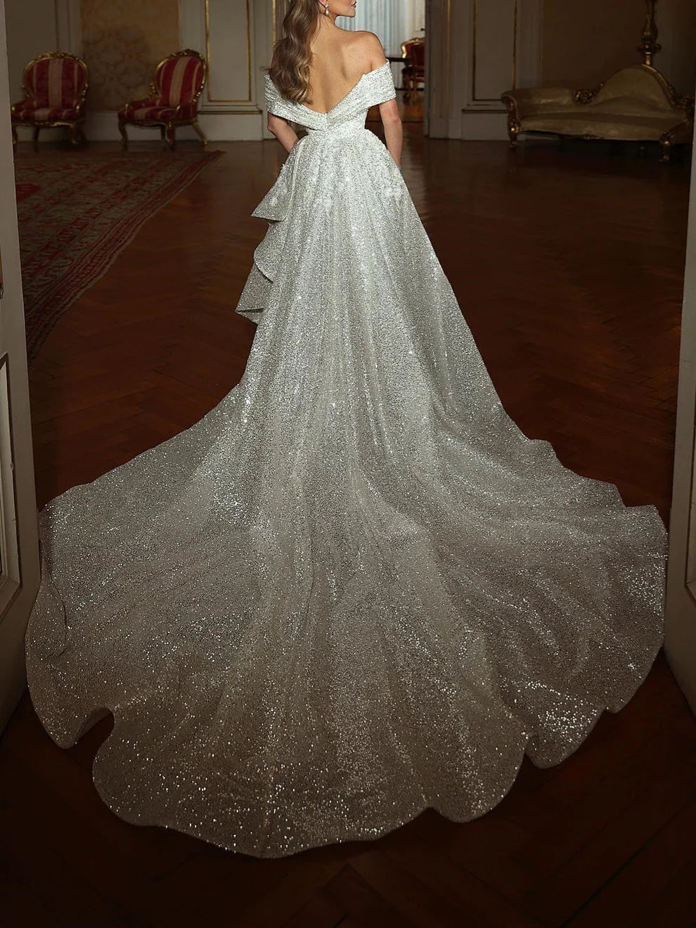 Column Off-the-Shoulder Floor-length Prom Dresses simple gentle atmospheric and unique desi Bring summer colors to enhance whiteness