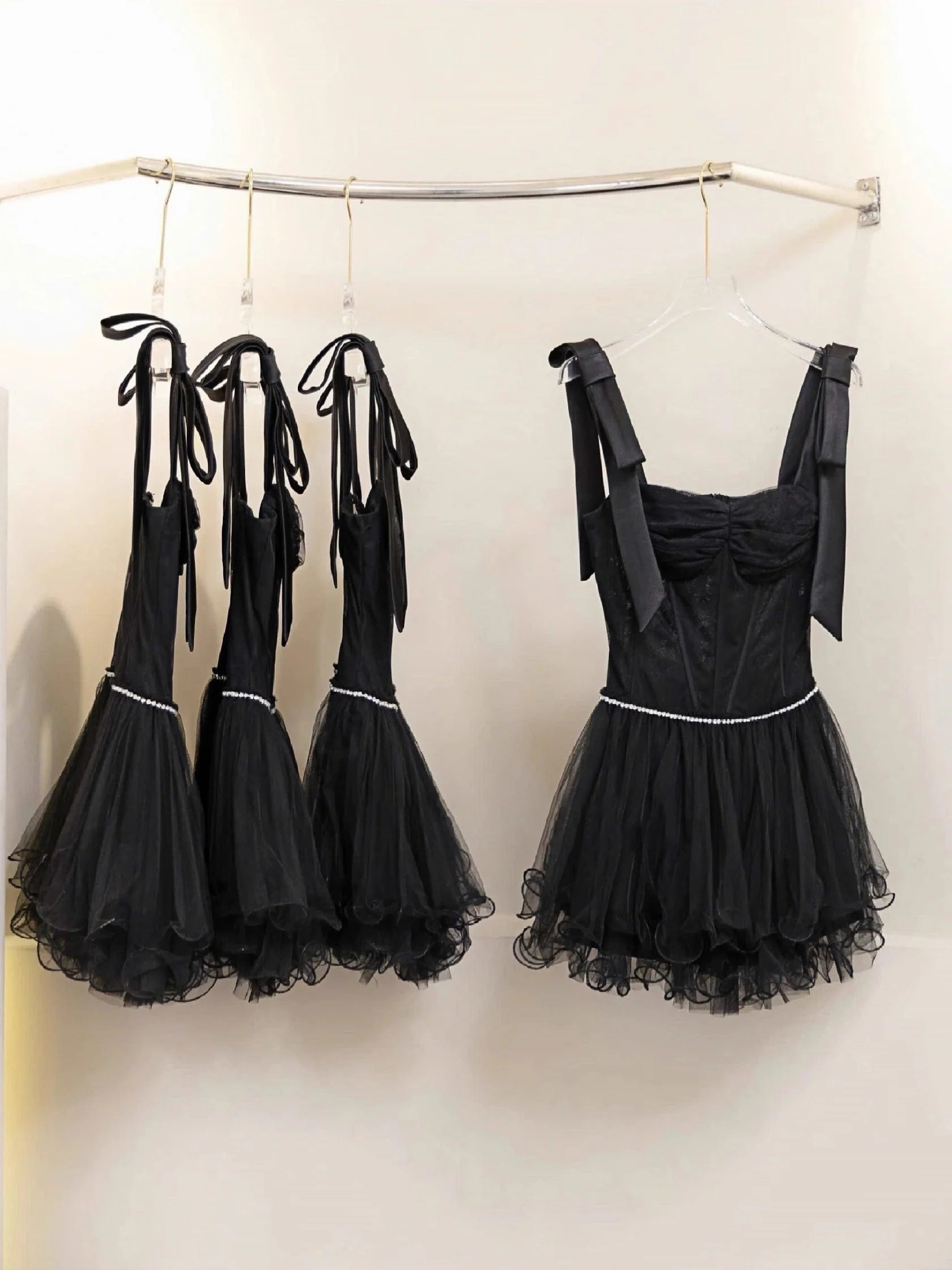 Cute A Line Straps Little Black Dress Party Dresses Short Formal Homecoming Dresses Night Chic Elegant Short Dresses Cocktail Dress 16th Birthday Outfits Tulle Hoco Dresses