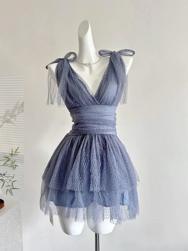Cute A Line V Neck Tulle Gray Formal 8th Grade Homecoming Dresses Middle School Short Cocktail Gowns Graduation Dress Hoco Outfits simple gentle atmospheric and unique desi Bring summer colors to enhance whiteness