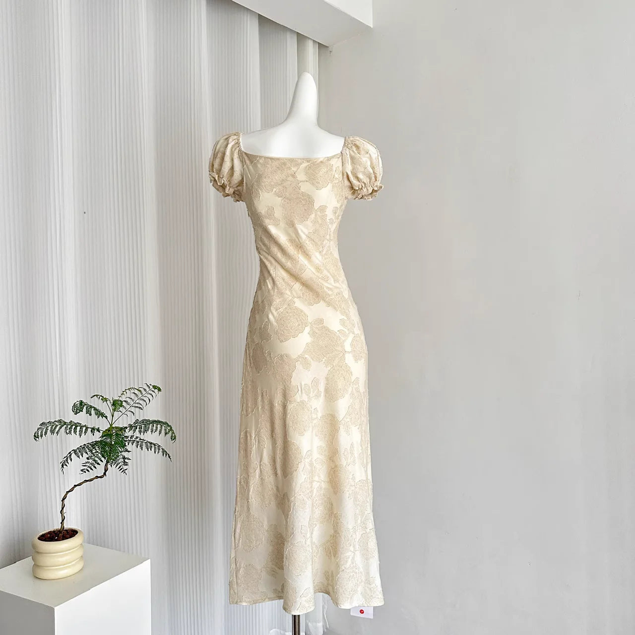 Cute A line Square Neckline Lace Dress Holiday Dresses simple gentle atmospheric and unique desi Bring summer colors to enhance whiteness
