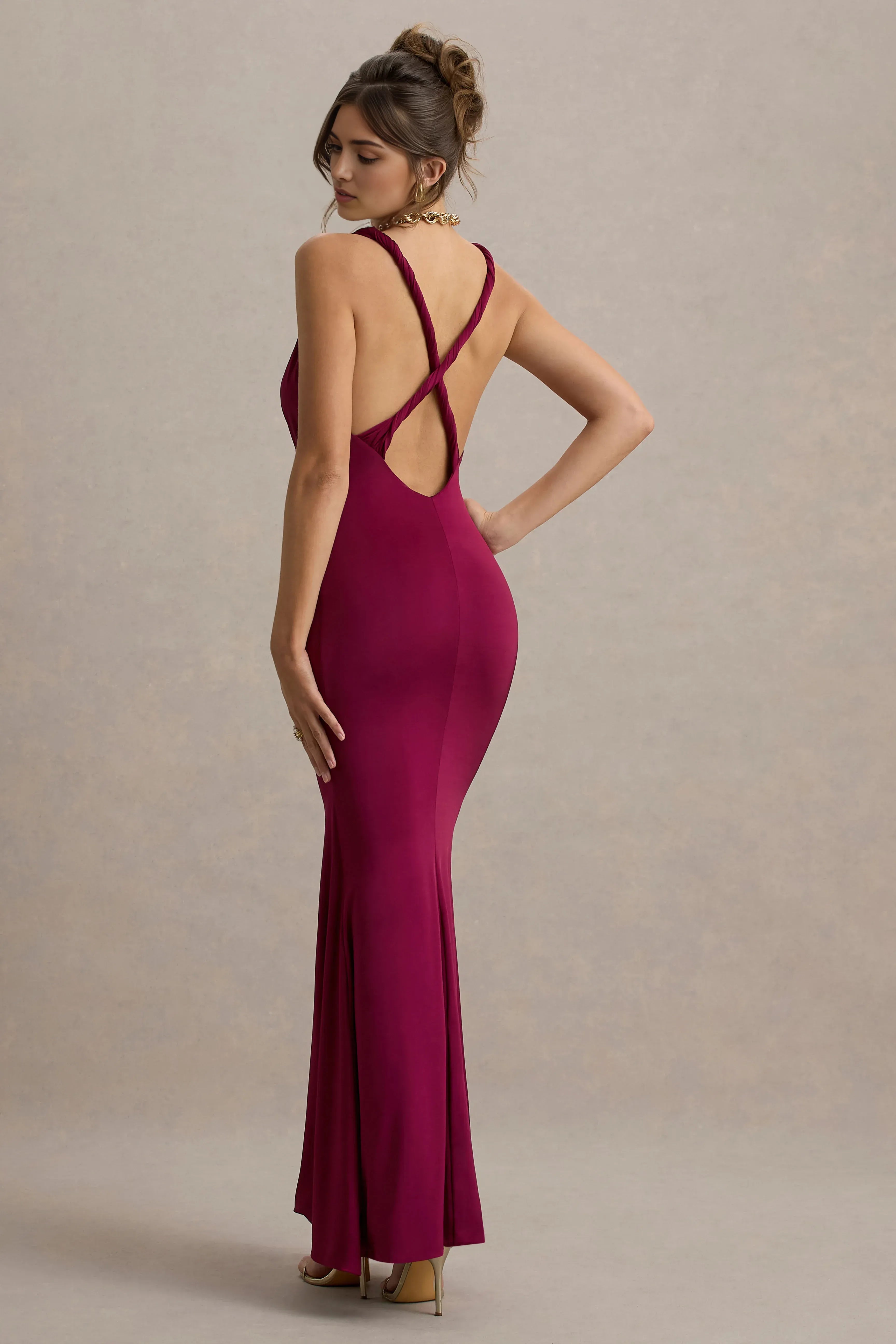 Daring Mermaid Plunge Neck Sleeveless Twist Strap Crisscross Back Floor Length Prom Dress