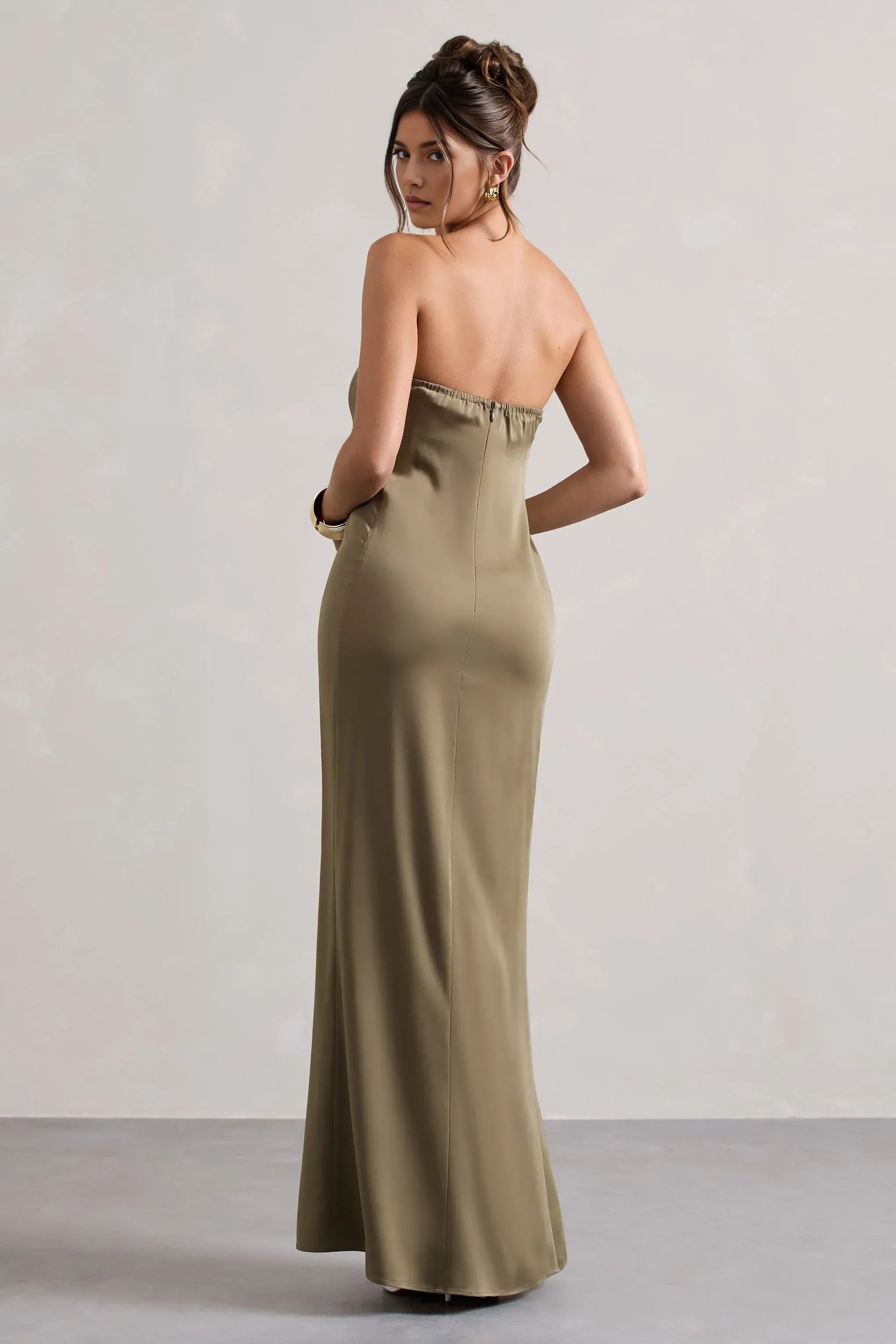 Daring Sheath Strapless Sleeveless Smooth Silhouette Floor Length Prom Dress