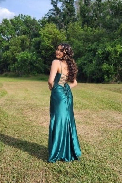 Designer Long Dark Green Sleeveless Spaghetti Straps Prom Gowns With Trendy Slit Simple gentle atmospheric and unique design