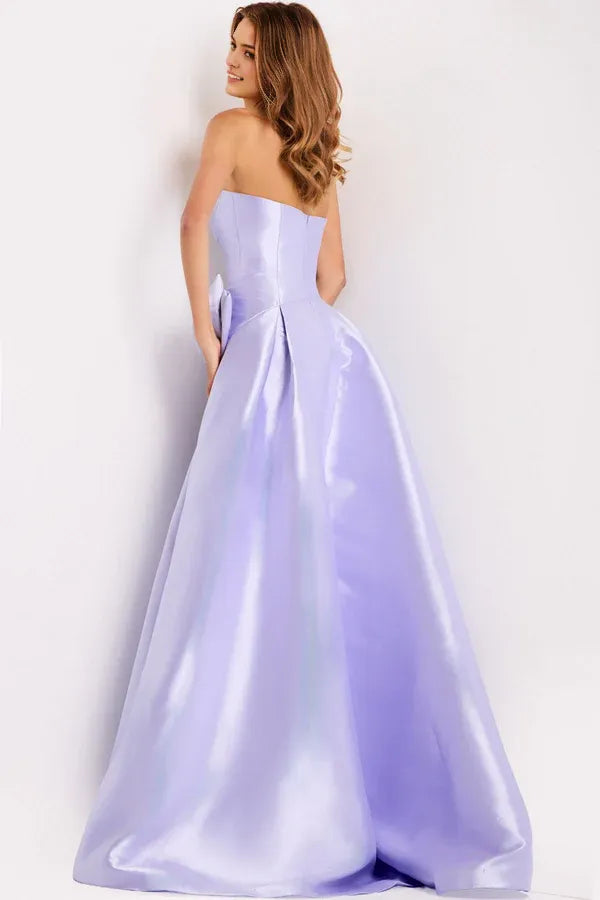 Elegant Ball-Gown Strapless Sleeveless Open-Back Floor-Length Prom Dress