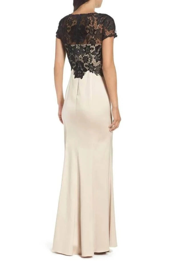 Elegant Mermaid Bateau-Neck Short-Sleeve Zipper-Back Floor-Length Lace Prom Dress