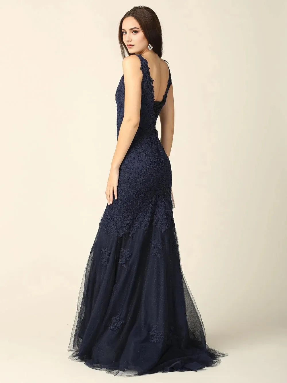 Elegant Mermaid V-Neck Sleeveless Lace-Up-Back Floor-Length Lace Prom Dress