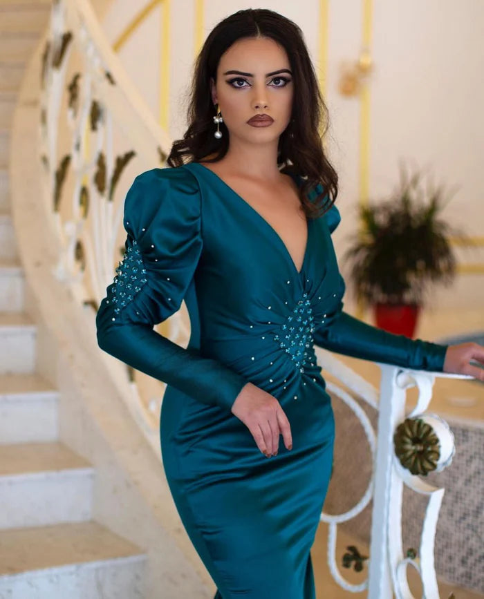 Elegant Floor-Length Mermaid Prom Dress with V-neck and Beading Complete with Long Simple gentle atmospheric and unique design