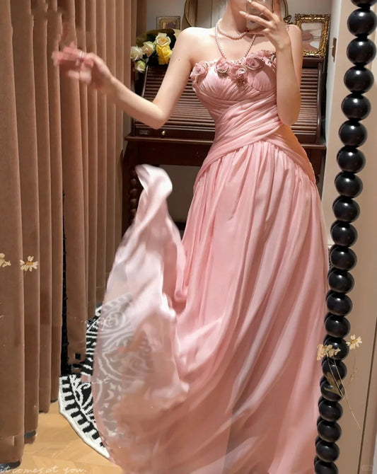 Elegant Long Tulle Prom Dress simple gentle atmospheric and unique desi Bring summer colors to enhance whiteness