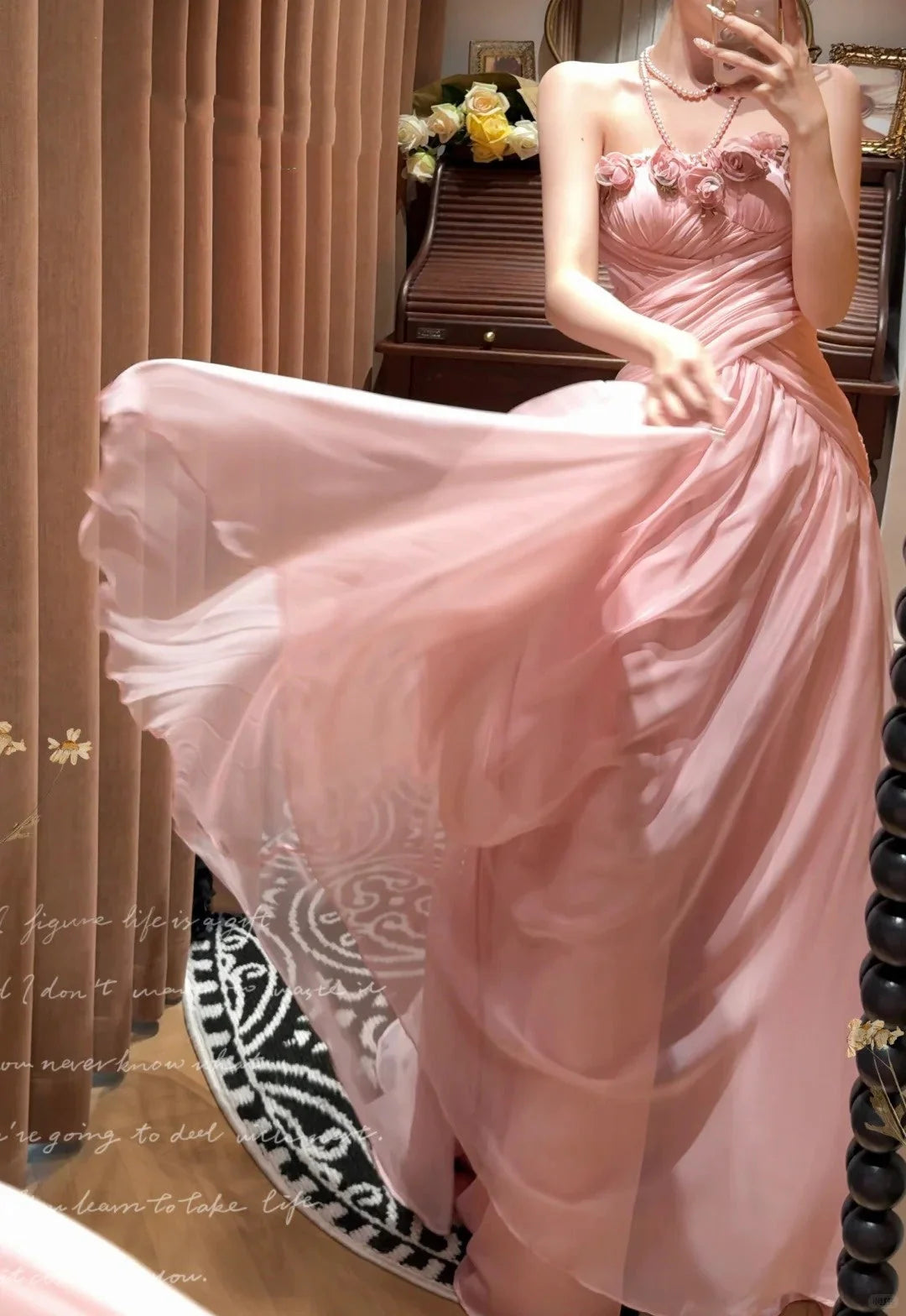 Elegant Long Tulle Prom Dress simple gentle atmospheric and unique desi Bring summer colors to enhance whiteness