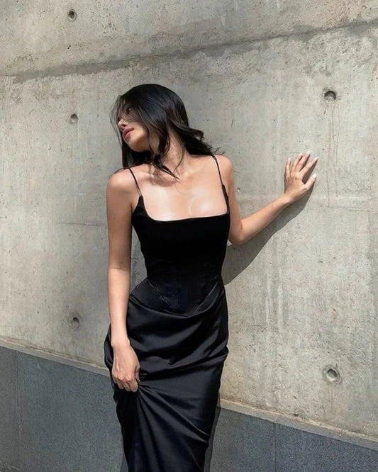 Elegant Sheath Spaghetti Straps Black Satin Long Prom Dress Evening Dresses formal wear dresses simple gentle atmospheric and unique desi Bring summer colors to enhance whiteness