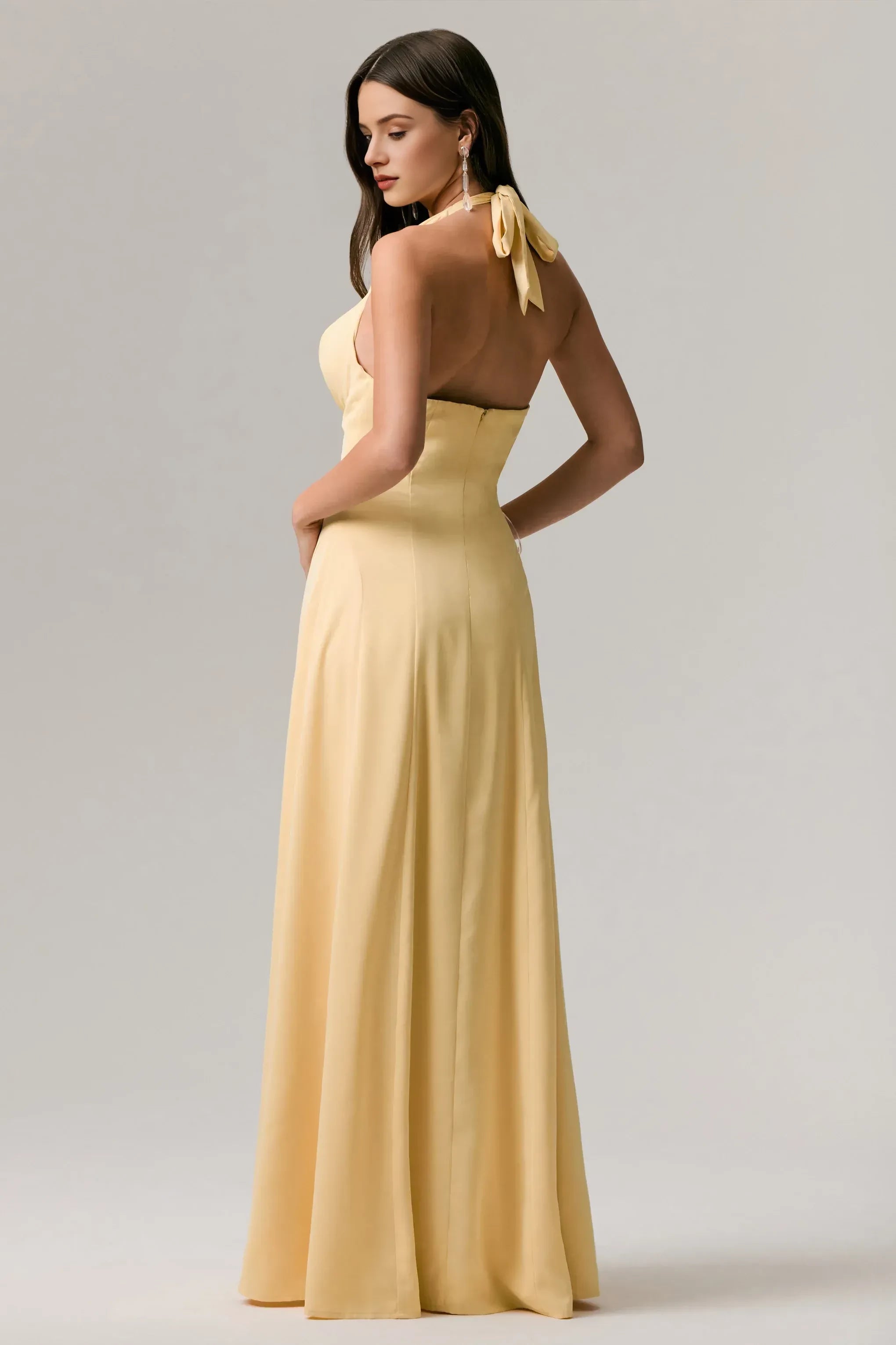 Enchanting Mermaid Halter Neck Sleeveless Open Back Floor Length Prom Dress
