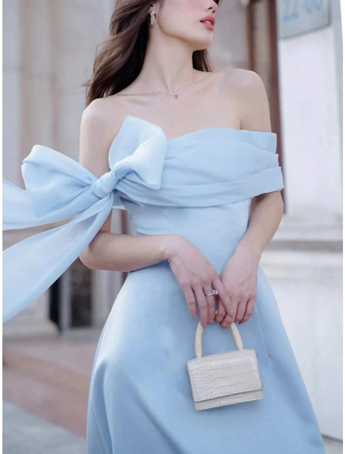 Evening Gown Elegant Dress Formal Ankle Length Short Sleeve Off Shoulder Imitation Silk with Bow(s) Pleats simple gentle atmospheric and unique desi Bring summer colors to enhance whiteness