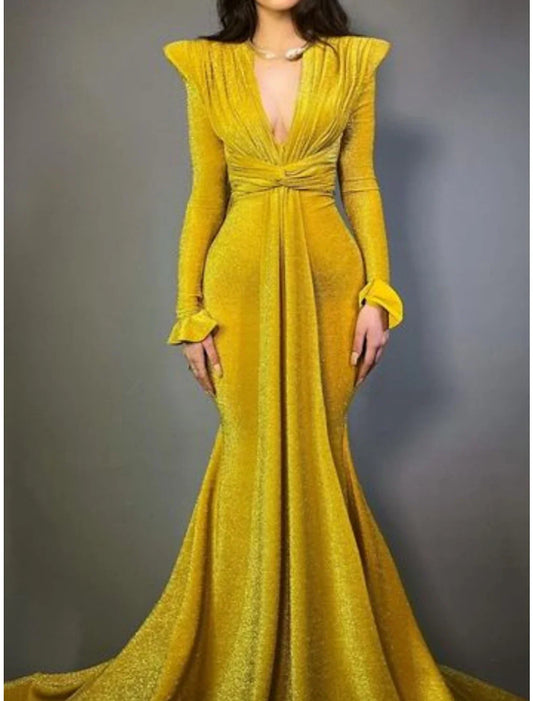 Evening Gown Elegant Dress Formal Court Train Christmas Long Sleeve V Neck Lurex Fabric with Glitter Pleats Ruched simple gentle atmospheric and unique desi Bring summer colors to enhance whiteness
