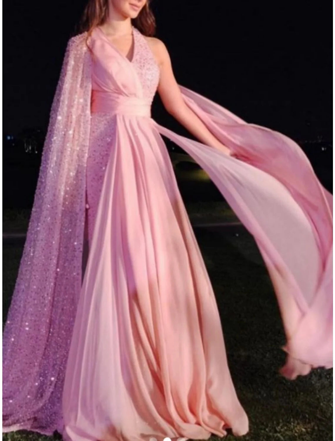 Evening Gown Elegant Dress Formal Sweep / Brush Train Long Sleeve V Neck Stretch Chiffon with Pleats Sequin simple gentle atmospheric and unique desi Bring summer colors to enhance whiteness