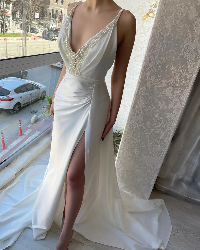 Fabulous Long White V-neck Prom Dress with Pearls and Sleeveless Style with Slit Simple gentle atmospheric and unique design