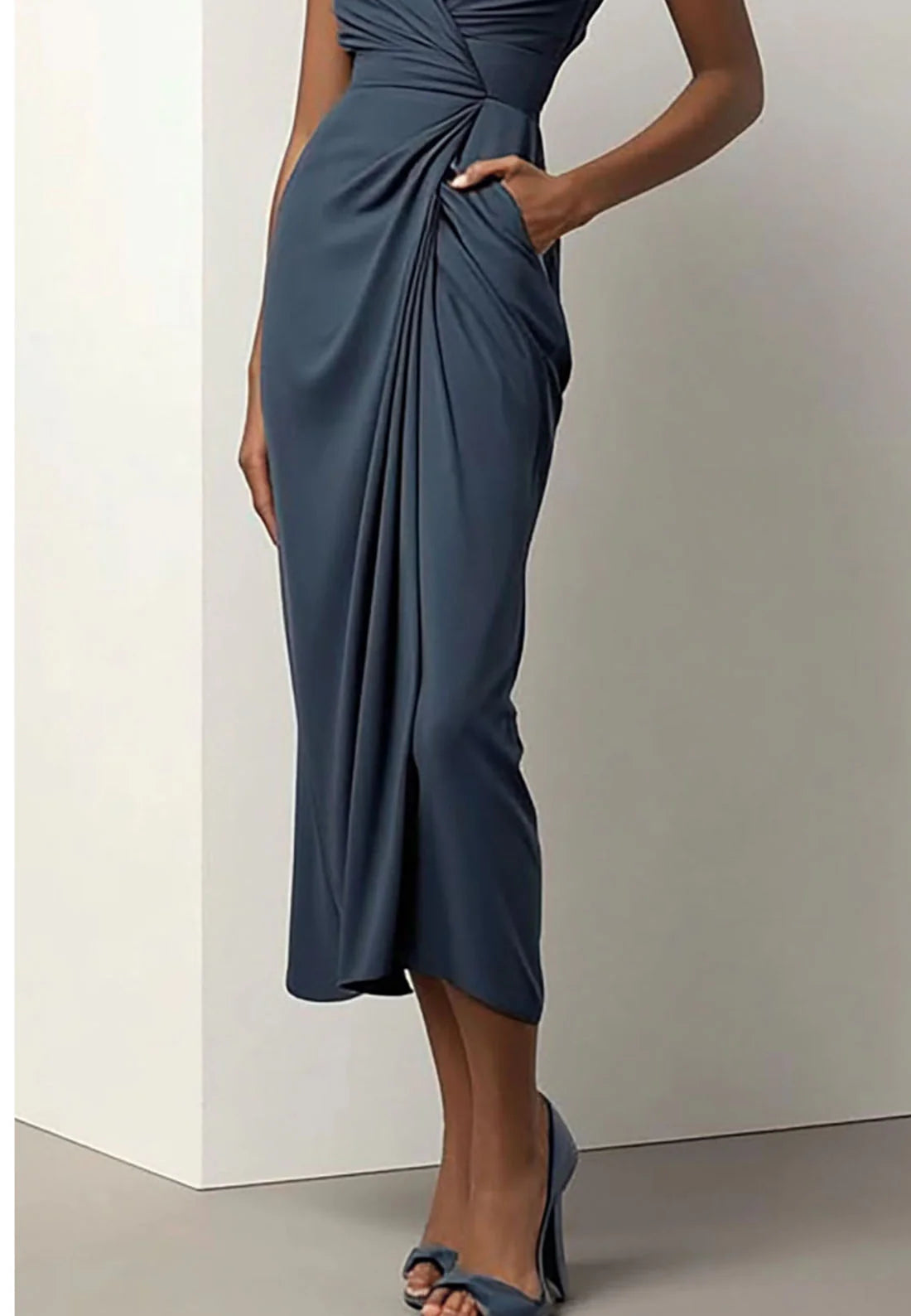 Formal Work Party Boat Neck Royal Blue Sleeveless Wedding Guest Midi Dreess simple gentle atmospheric and unique desi Bring summer colors to enhance whiteness