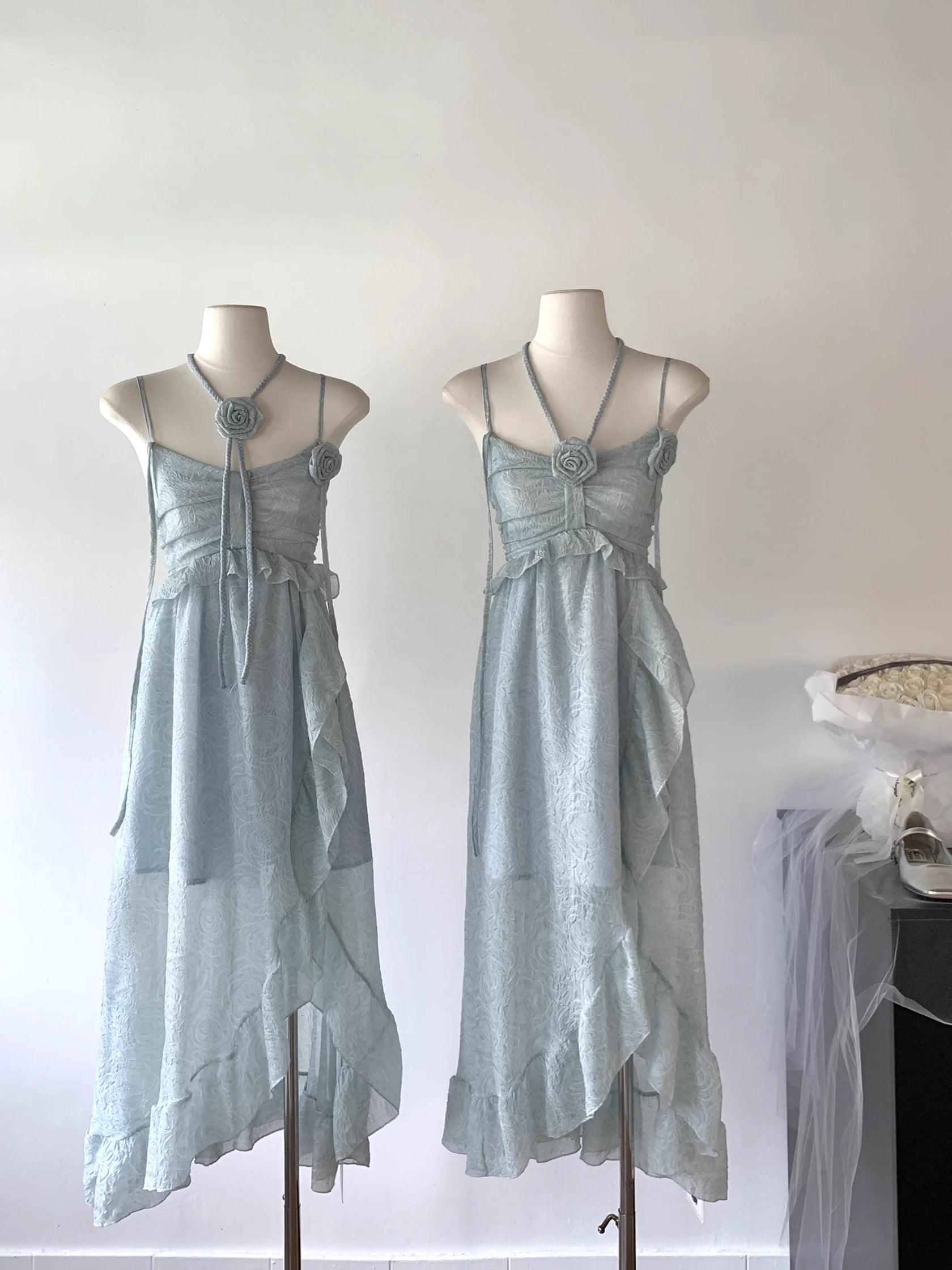 French blue suspender dress women's summer new style seaside holiday beach dress  simple gentle atmospheric and unique desi Bring summer colors to enhance whiteness