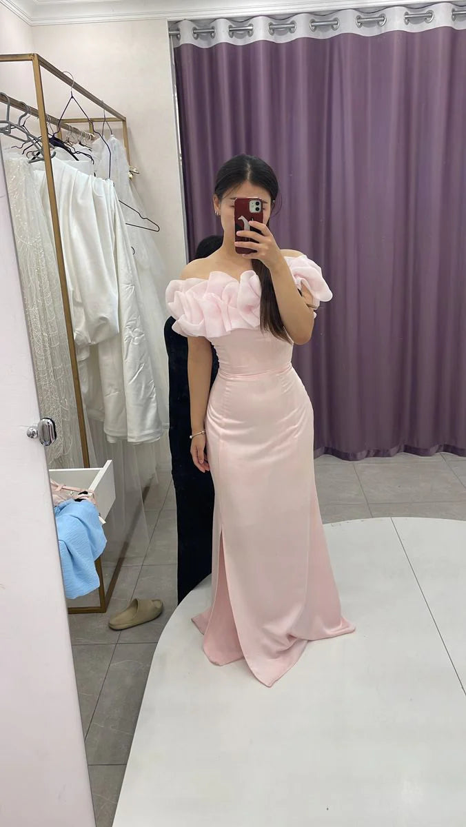 Gentle Pink Mermaid Off the Shoulder Organza Satin Prom Dress Party Dress with Slit simple gentle atmospheric and unique desi Bring summer colors to enhance whiteness