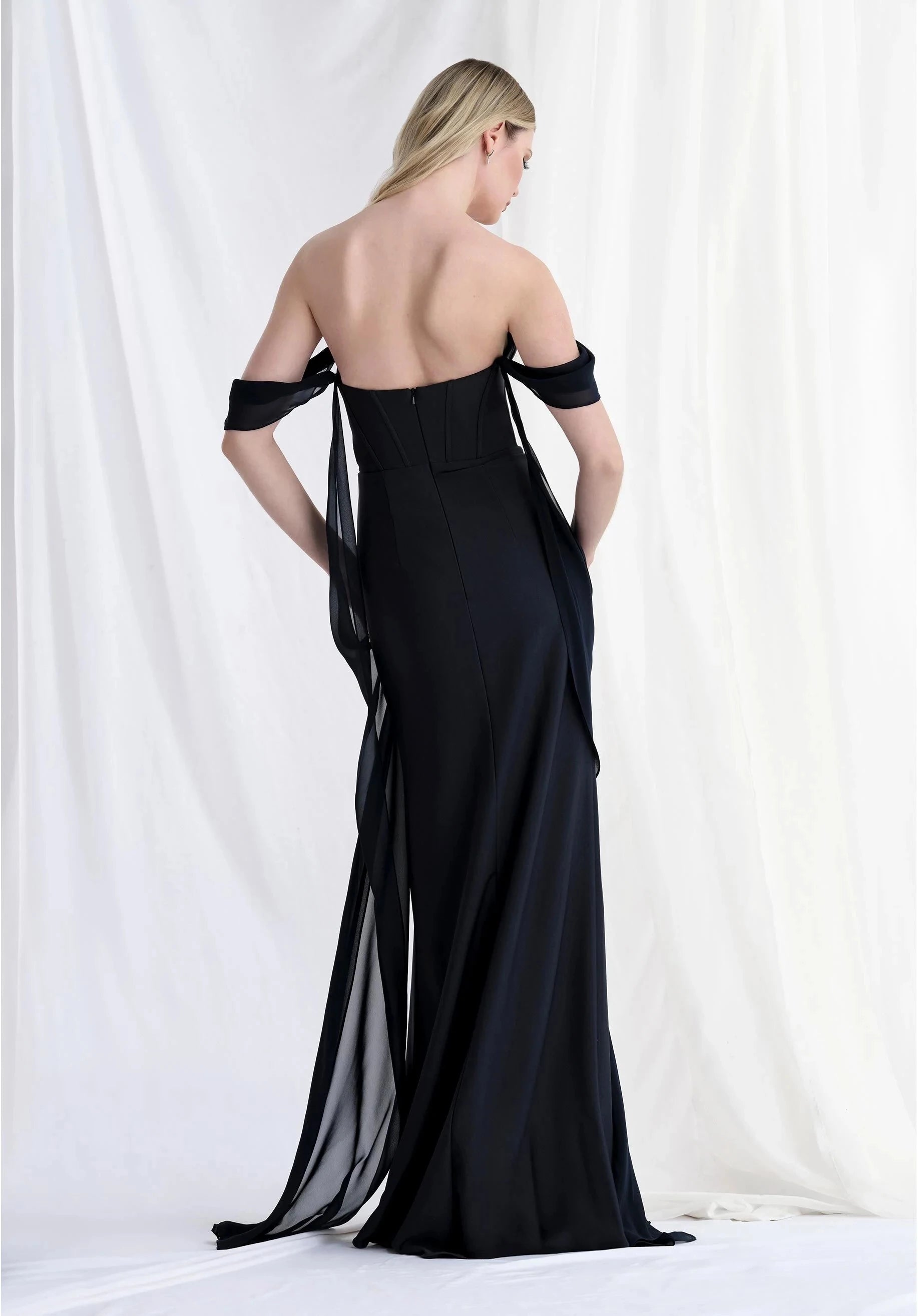 Glamorous Sheath Sweetheart Off-Shoulder Zipper-Back Floor-Length Prom Dress