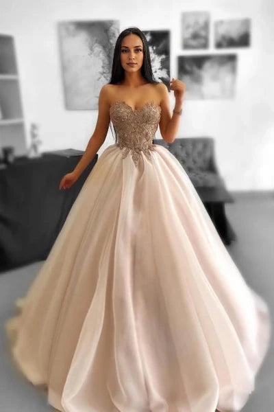 Glamorous Long A-line Beaded Sleeveless Tulle Sweetheart Prom Dress with Delicate Lace Details Simple gentle atmospheric and unique design