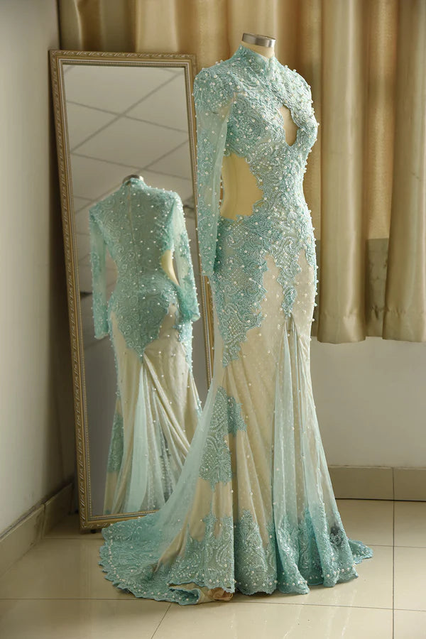 Gorgeou High-Neck Lace Appliques Prom Dresses Long Sleeves Front Slit Evening Gowns with Pearls Simple gentle atmospheric and unique design