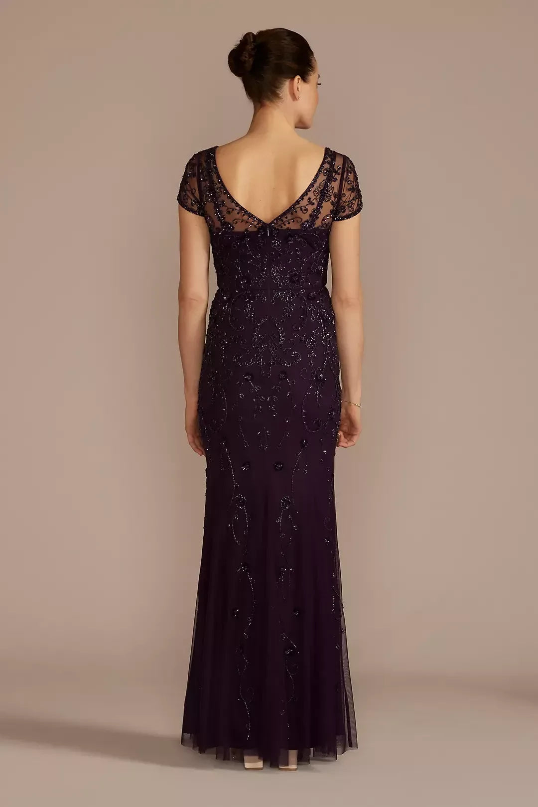 Gorgeous Mermaid V Neck Short Sleeve Beaded Back Floor Length Mother of the Bride Dress