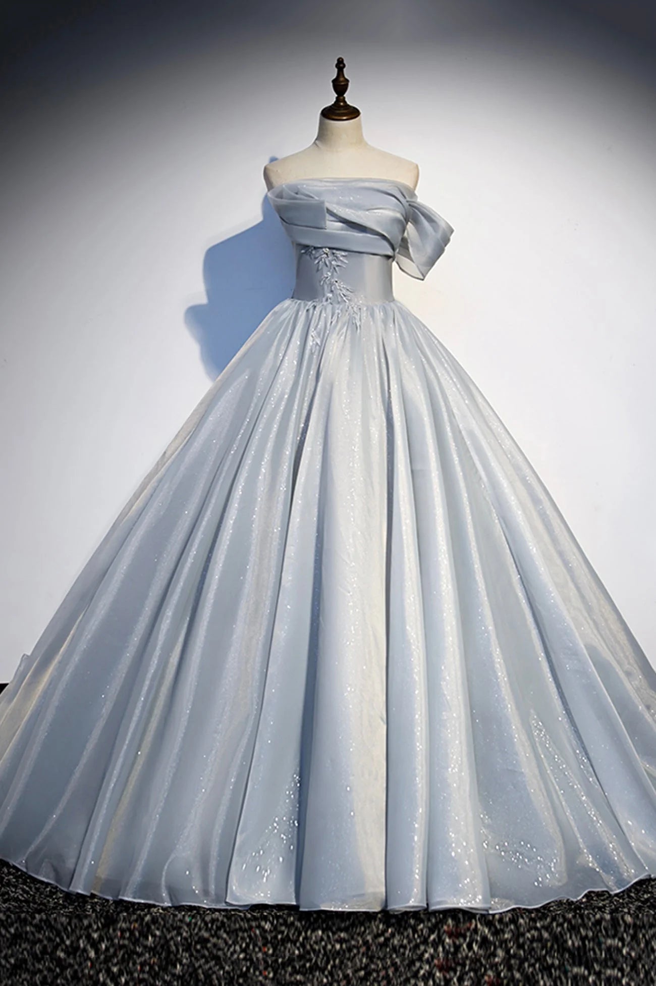Gray Tulle Long A-Line Prom Dress Gray Strapless Formal Evening Gown simple gentle atmospheric and unique desi Bring summer colors to enhance whitenes