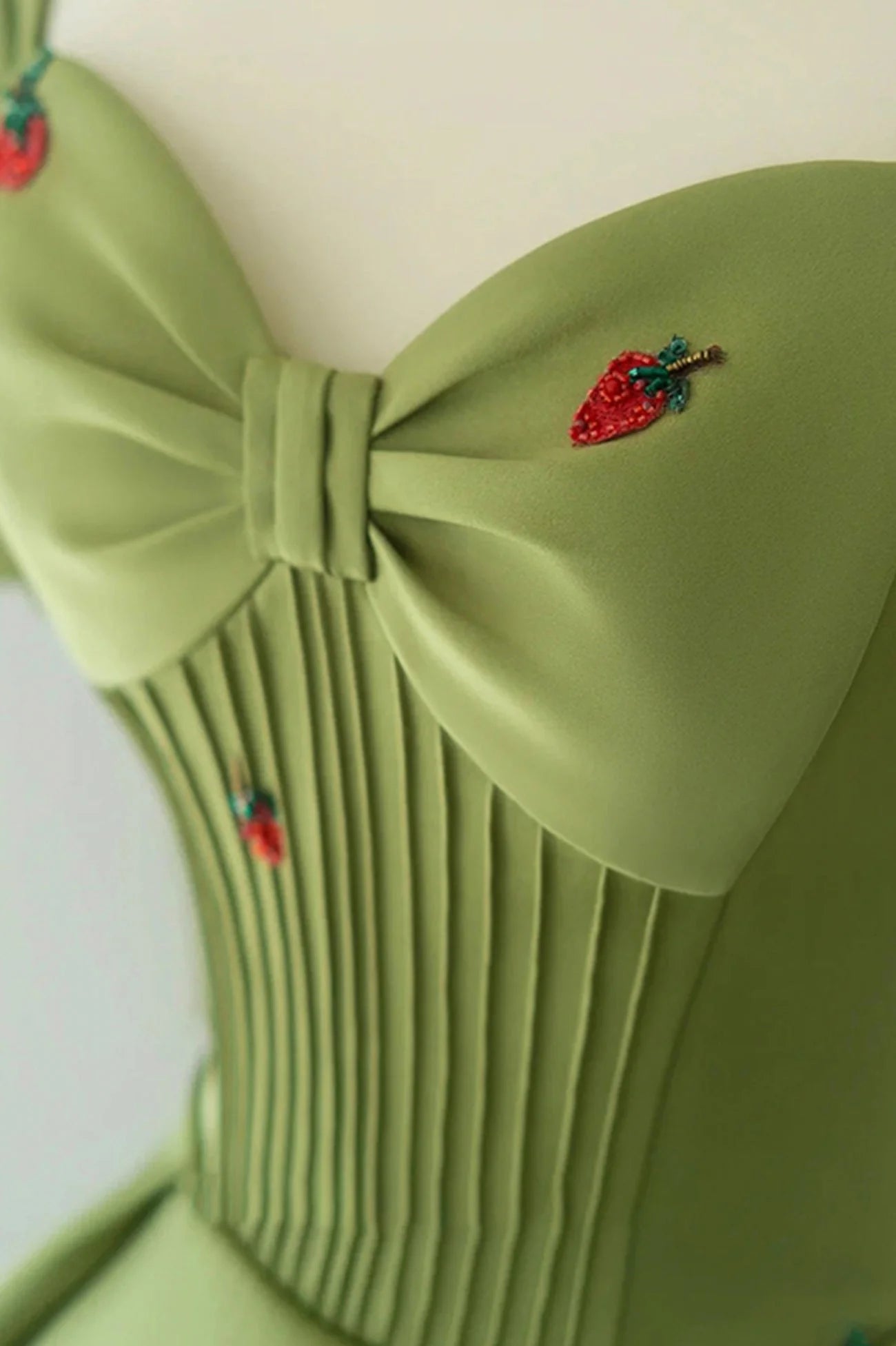 Green A-Line Long Prom Dress Strawberry Lace Lovely Short Sleeve Evening Dress simple gentle atmospheric and unique desi Bring summer colors to enhance whitenes