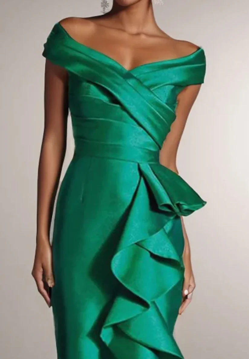 Green Ruffled Off The Shoulder Sheath Maxi Dress simple gentle atmospheric and unique desi Bring summer colors to enhance whiteness