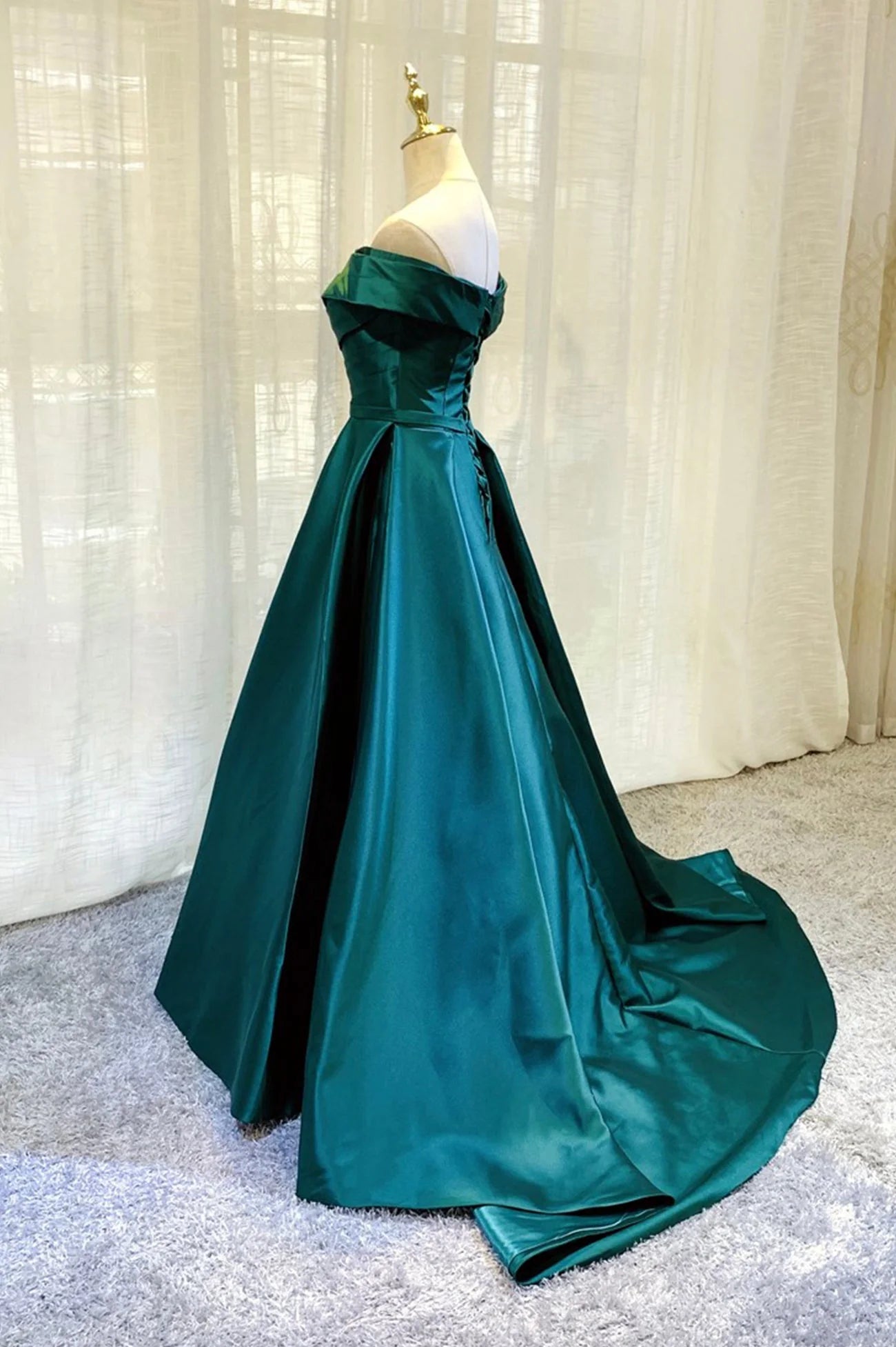 Green Satin Long A-Line Prom Dress Simple Off the Shoulder Evening Dress simple gentle atmospheric and unique desi Bring summer colors to enhance whitenes