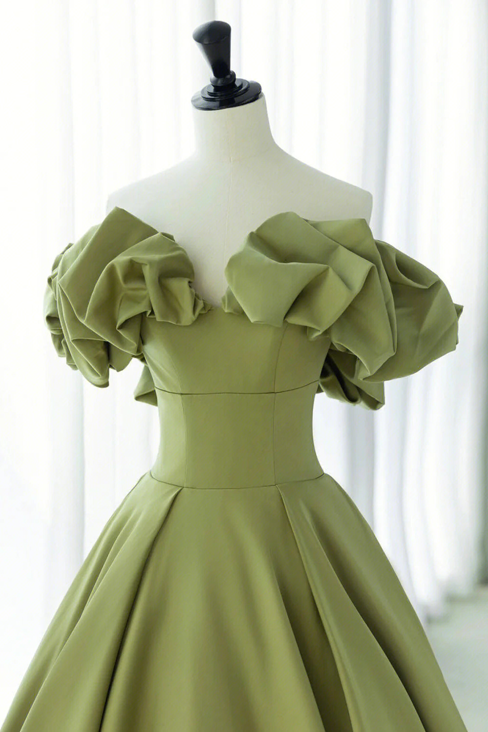 Green Satin Long Prom Dress Green A-Line Evening Dress simple gentle atmospheric and unique desi Bring summer colors to enhance white
