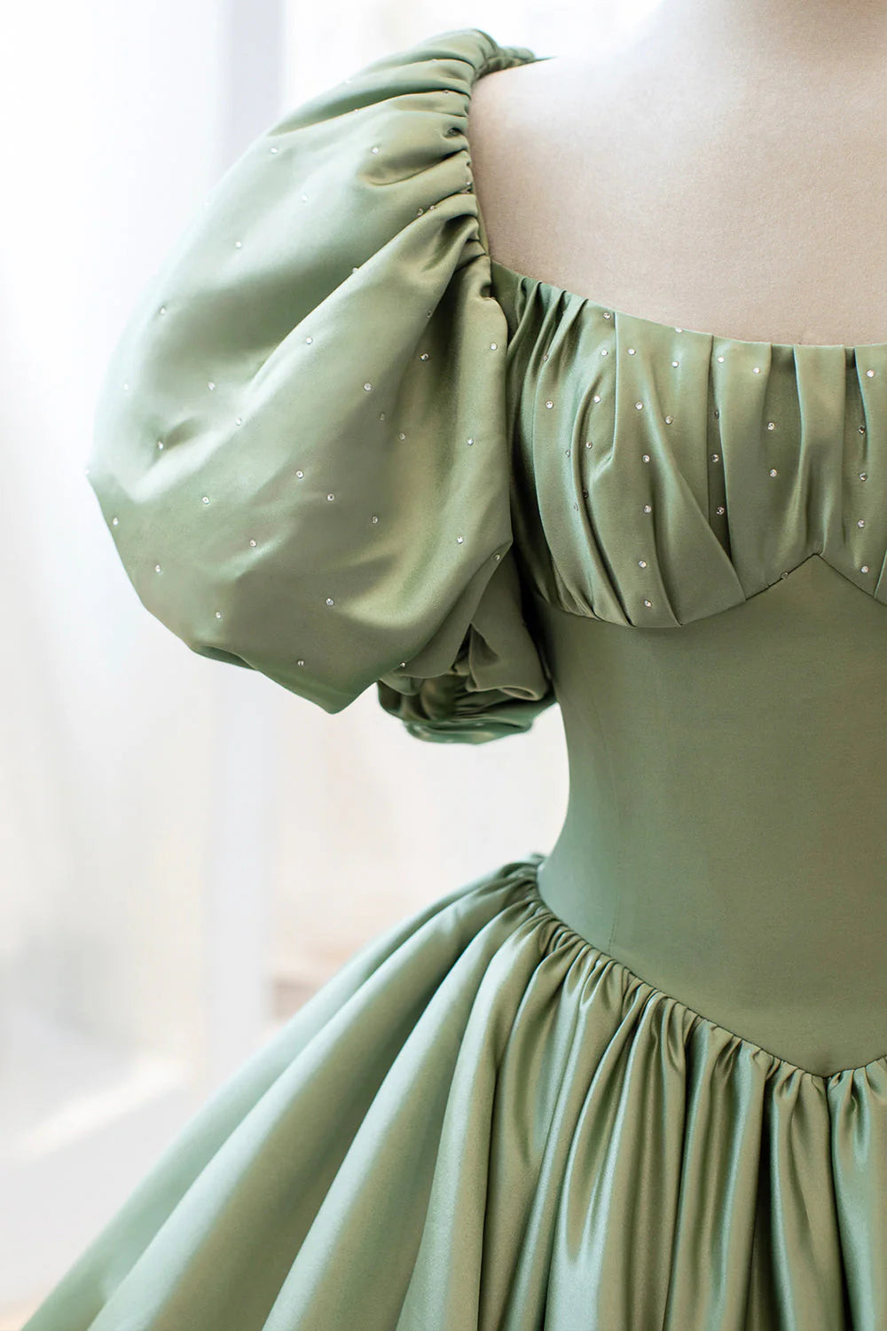 Green Satin Puff Sleeves Long Prom Dress Green A-Line Formal Dress simple gentle atmospheric and unique desi Bring summer colors to enhance white