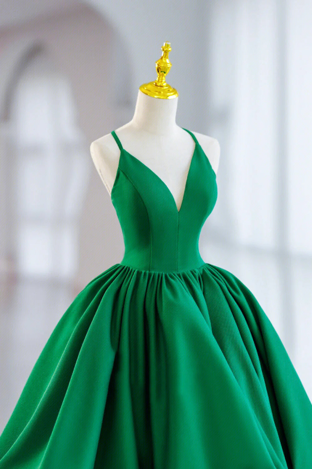 Green Satin Short A-Line Prom Dress Green V-Neck Party Dress simple gentle atmospheric and unique desi Bring summer colors to enhance white