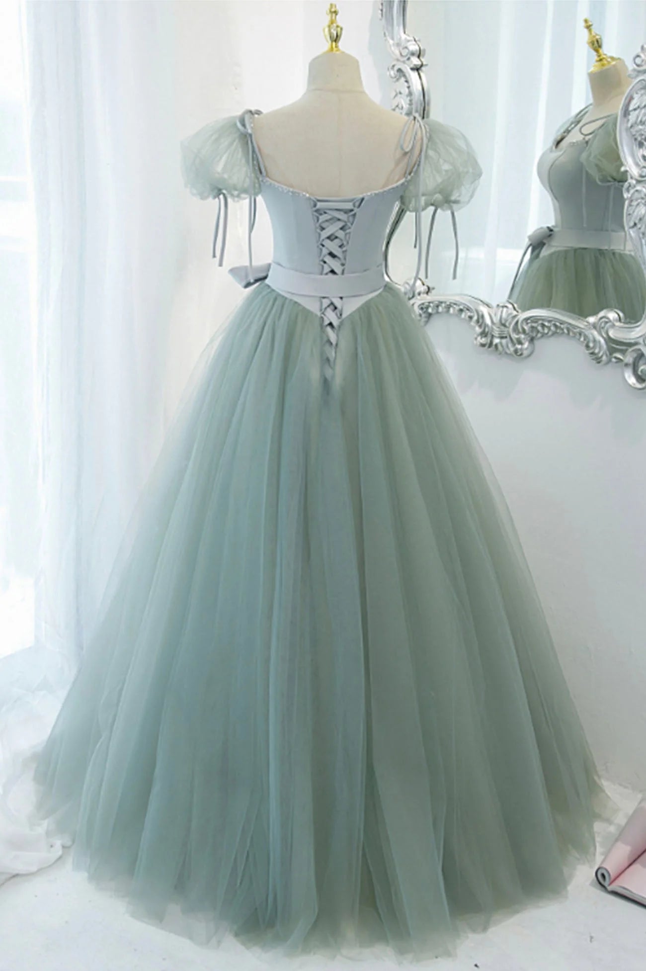 Green Tulle Long A-Line Prom Dress Cute Short Sleeve Graduation Dress simple gentle atmospheric and unique desi Bring summer colors to enhance whitenes