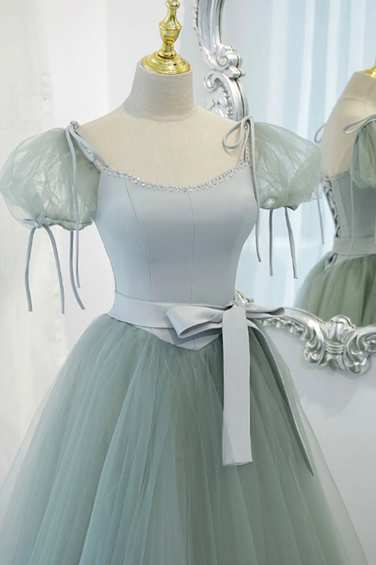 Green Tulle Long A-Line Prom Dress Cute Short Sleeve Graduation Dress simple gentle atmospheric and unique desi Bring summer colors to enhance whitenes