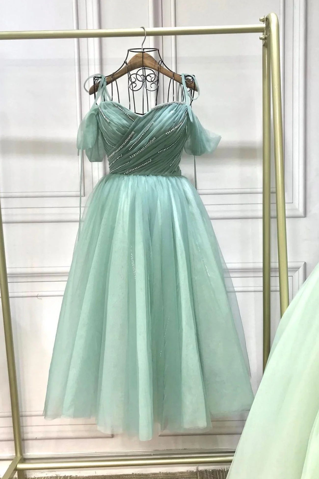 Green Tulle Short A-Line Prom Dress Cute A-Line Homecoming Party Dress simple gentle atmospheric and unique desi Bring summer colors to enhance whitenes