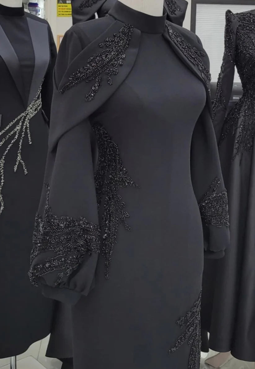 High Neck Long Sleeves Appliques Sheath Mother of Bride Dress simple gentle atmospheric and unique desi Bring summer colors to enhance whiteness