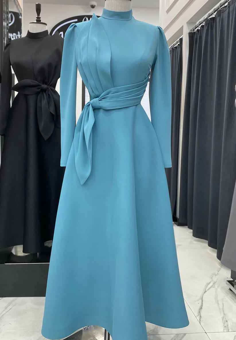 High Neck Long Sleeves Pleated A-Line Mother of Bride Dress simple gentle atmospheric and unique desi Bring summer colors to enhance whiteness