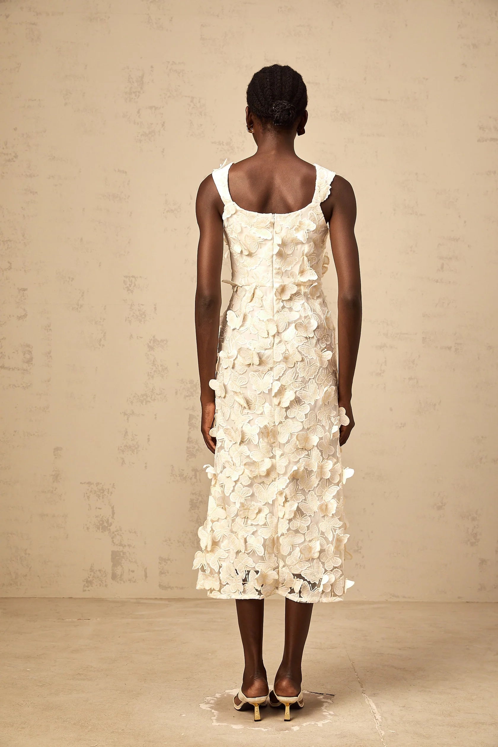 Ivory 3D Floral Appliqué Midi Dress with Square Neckline Narcisse butterfly-appliqué flared midi dress Evening Dress