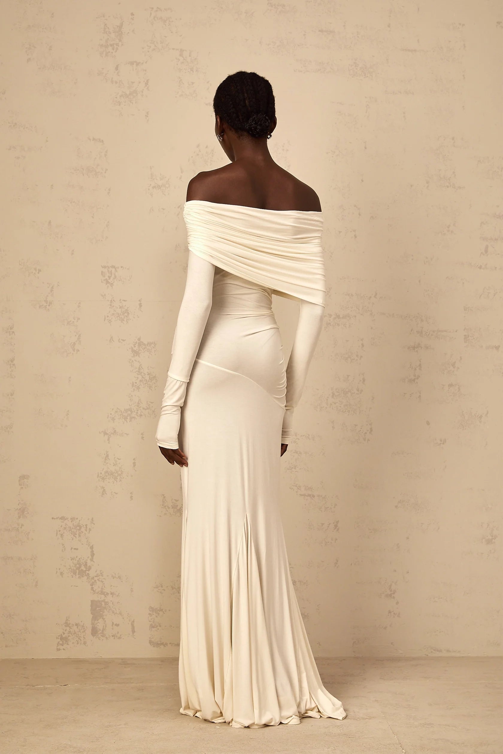 Ivory Off - Shoulder Long Sleeve Mermaid Maxi Dress White Off-Shoulder Ruched Maxi Dress Evening Dress