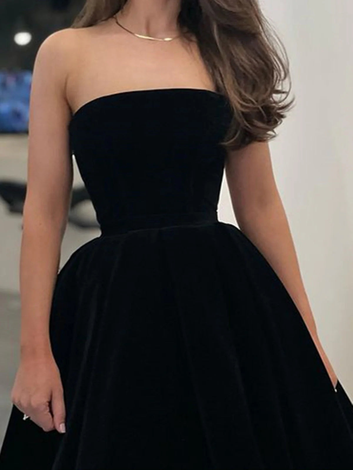 Knee Length Black Velvet Prom Dresses Short Graduation Homecoming Dresses simple gentle atmospheric and unique desi Bring summer colors to enhance whiteness