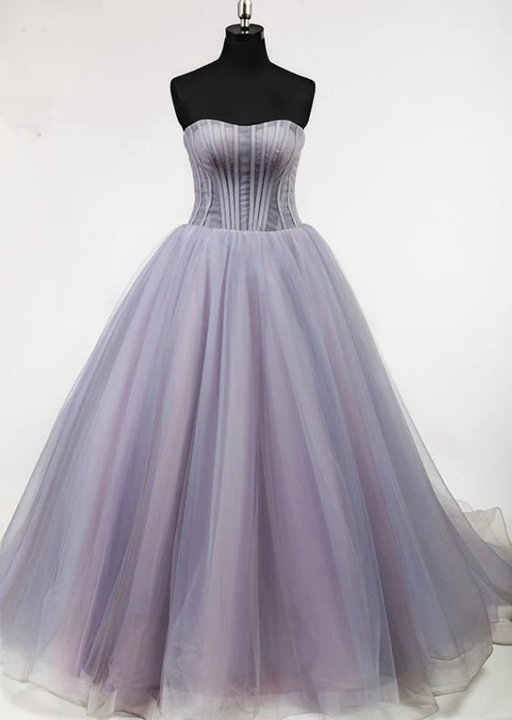 Lavender Strapless Tulle Ball Gown with Corset Bodice Puffy A Line Off Shoulder Pleat Lace Up Back Court Train Elegant Lady Lovely Light Purple prom dress Party Dresses