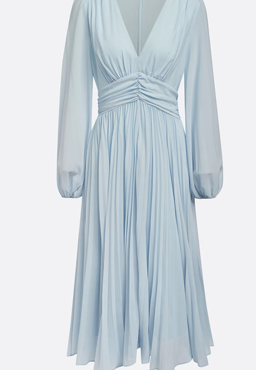 Light Blue Pleated Ruched Balloon Sleeve A-Line Midi Chiffon Dress simple gentle atmospheric and unique desi Bring summer colors to enhance whiteness