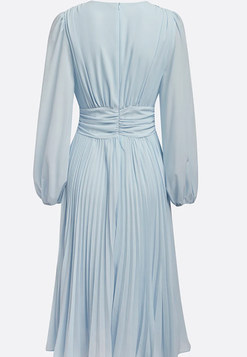 Light Blue Pleated Ruched Balloon Sleeve A-Line Midi Chiffon Dress simple gentle atmospheric and unique desi Bring summer colors to enhance whiteness