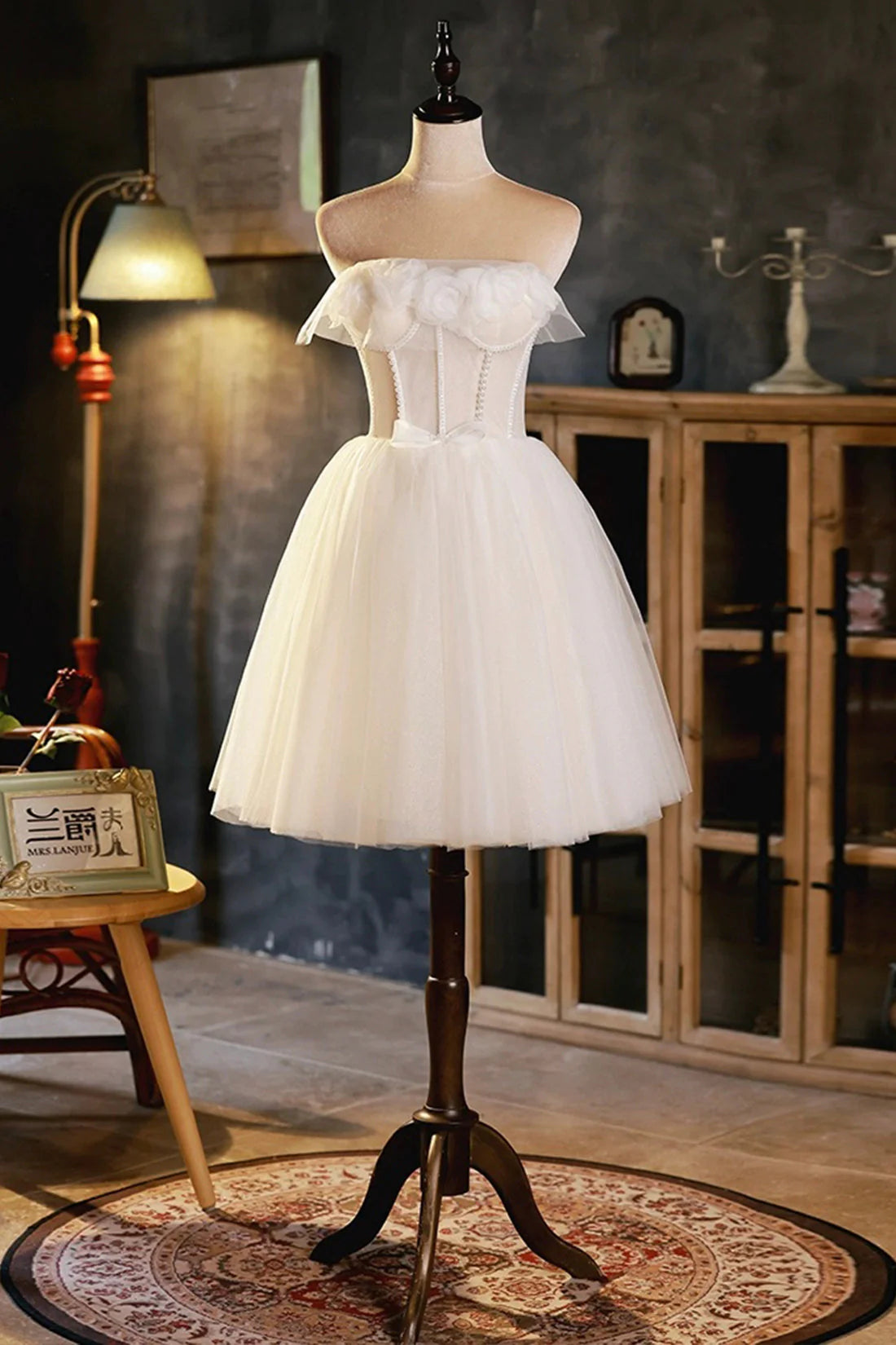 Light Champagne Strapless Tulle Short Prom Dress with 3D Flowers Cute A-Line Party Dress simple gentle atmospheric and unique desi Bring summer colors to enhance white