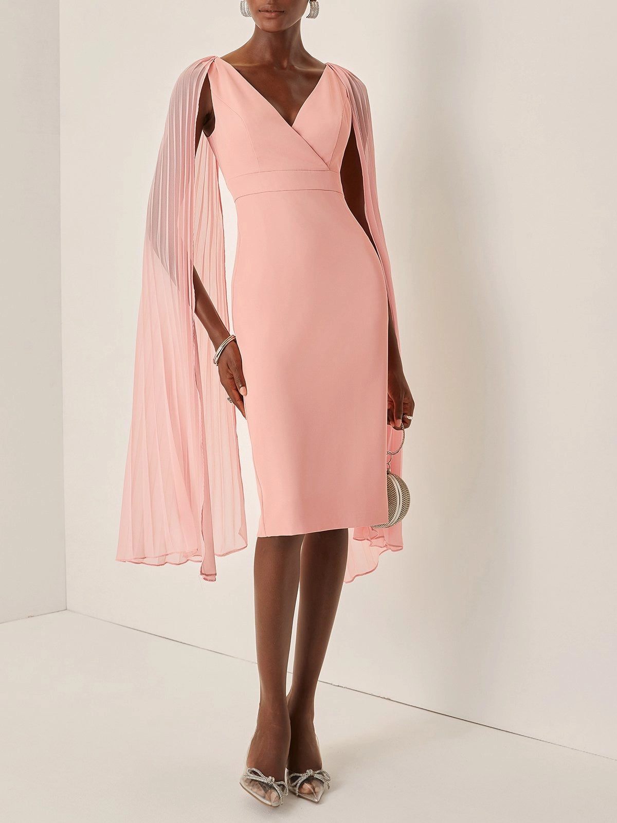 Light Pink Pleated Classic V Neck Sleeveless Sheath Midi Dress simple gentle atmospheric and unique desi Bring summer colors to enhance whiteness