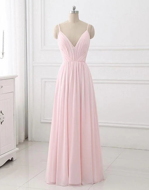 Light pink dress with suspender, deep V-neck, high waist, and large skirt suitable for dinners, weddings, and other occasions