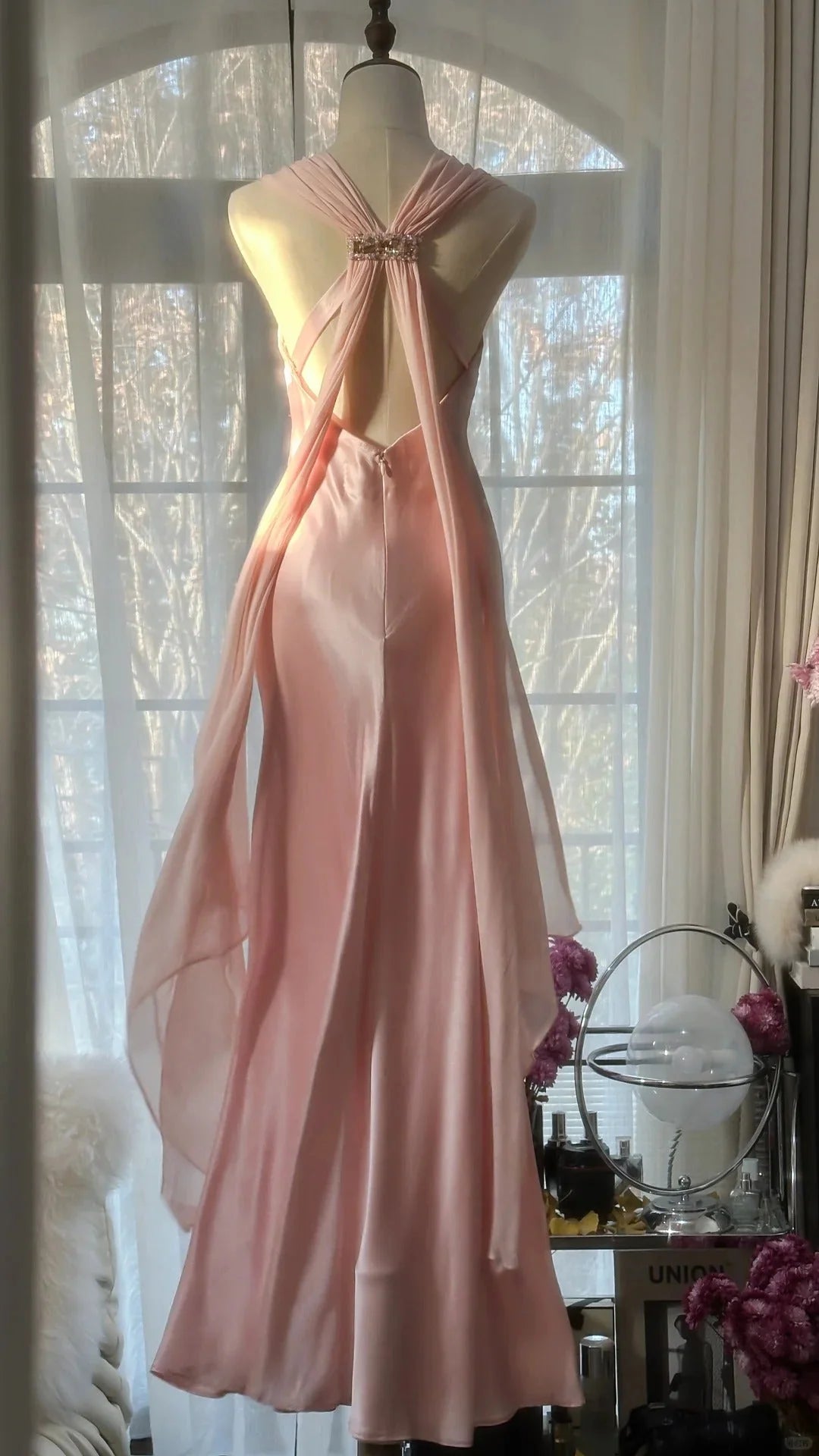 Long Satin Chiffon Ball Gown Evening Dress simple gentle atmospheric and unique desi Bring summer colors to enhance whiteness simple gentle atmospheric and unique desi Bring summer colors to enhance whiteness