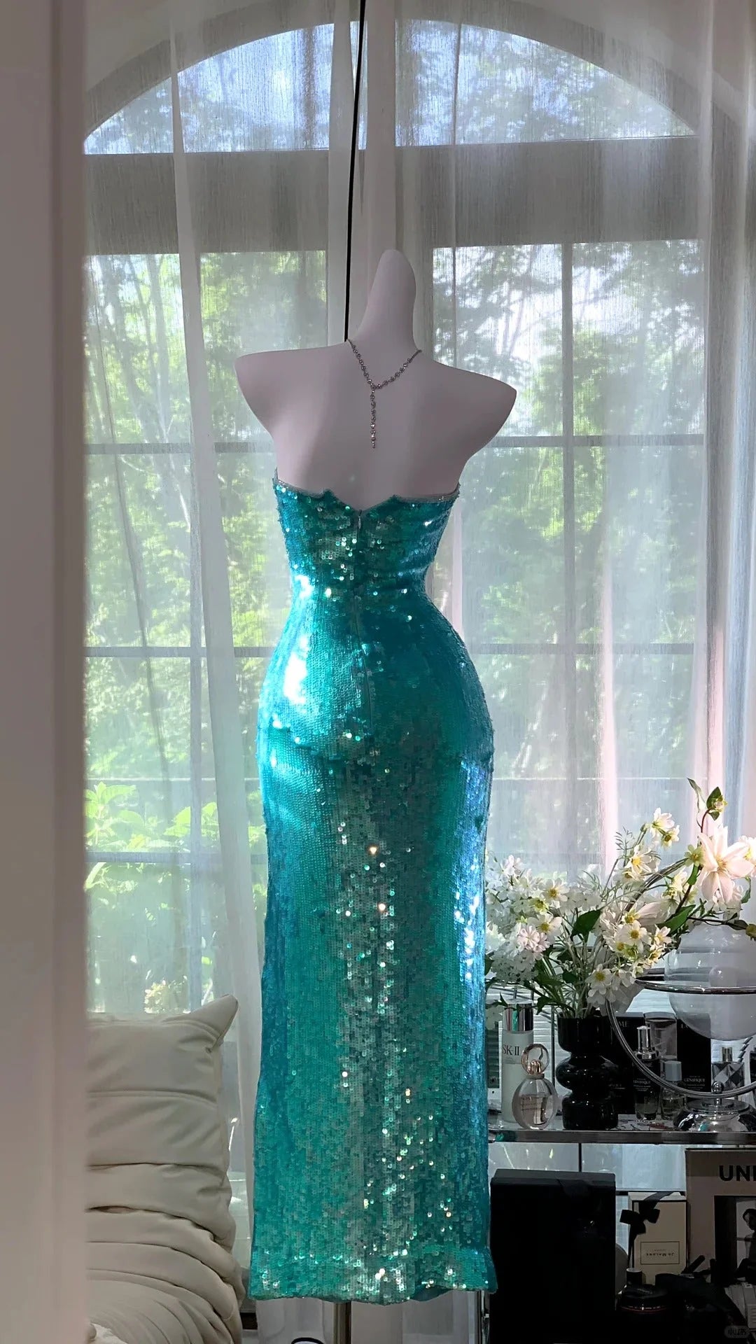 Long Sequin Prom Dress Evening Dress Party Dress simple gentle atmospheric and unique desi Bring summer colors to enhance whiteness